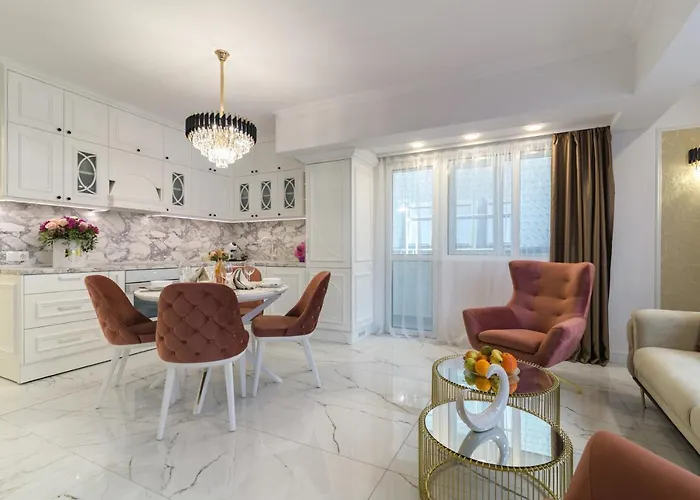 Appartamento лукс на море Luxury In Downtown With Garage *